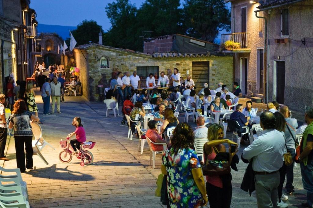 Cannara Umbria Nel Cuore מראה חיצוני תמונה